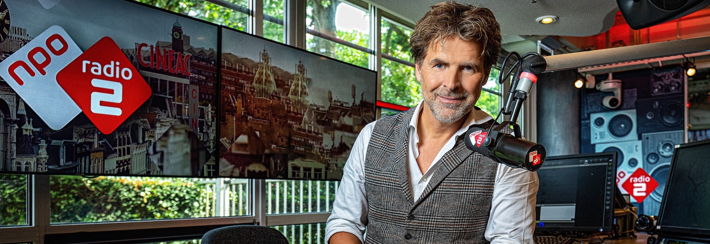 Toine van peperstraten Cover Radio 2